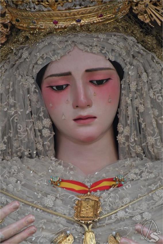 Virgen_de_los_Dolores._Camas_15_Copiar.JPG