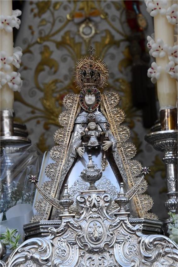 Virgen_de_los_Dolores._Camas_26_Copiar.JPG