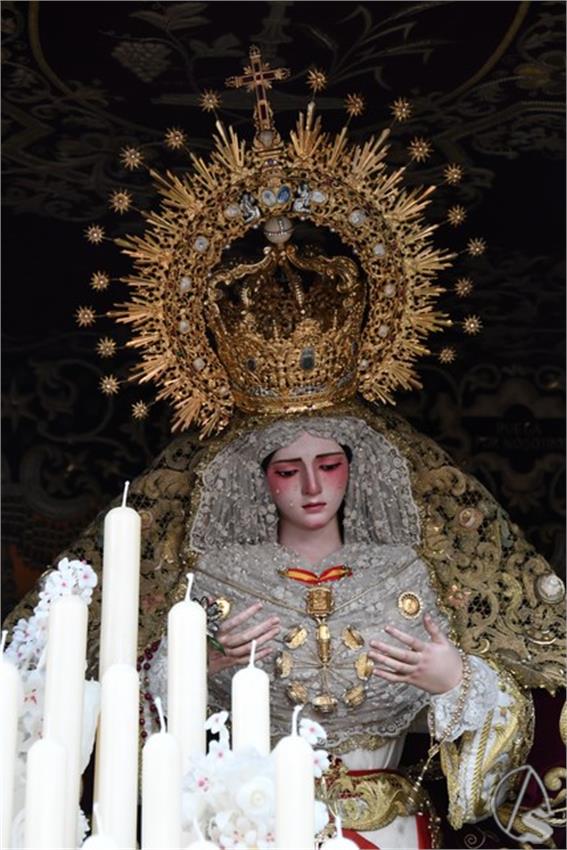 Virgen_de_los_Dolores._Camas_8_Copiar.JPG