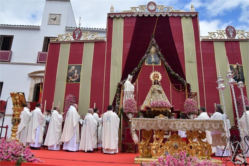 Virgen_de_los_Remedios._Estepa__404___Copiar_.JPG