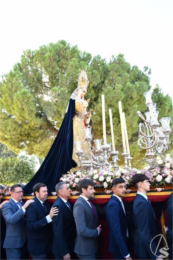 Virgen_del_Amparo._Dos_Hermanas_127_Copiar.JPG