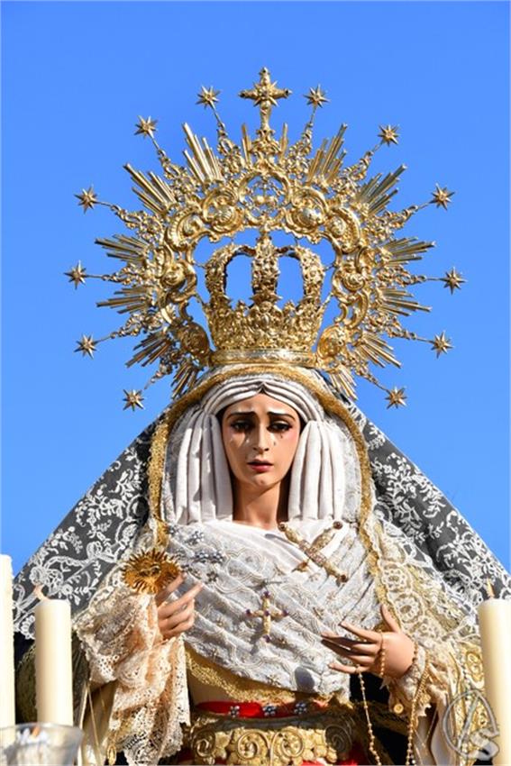 Virgen_del_Amparo._Dos_Hermanas_45_Copiar.JPG