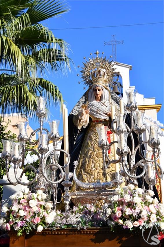 Virgen_del_Amparo._Dos_Hermanas_4_Copiar.JPG
