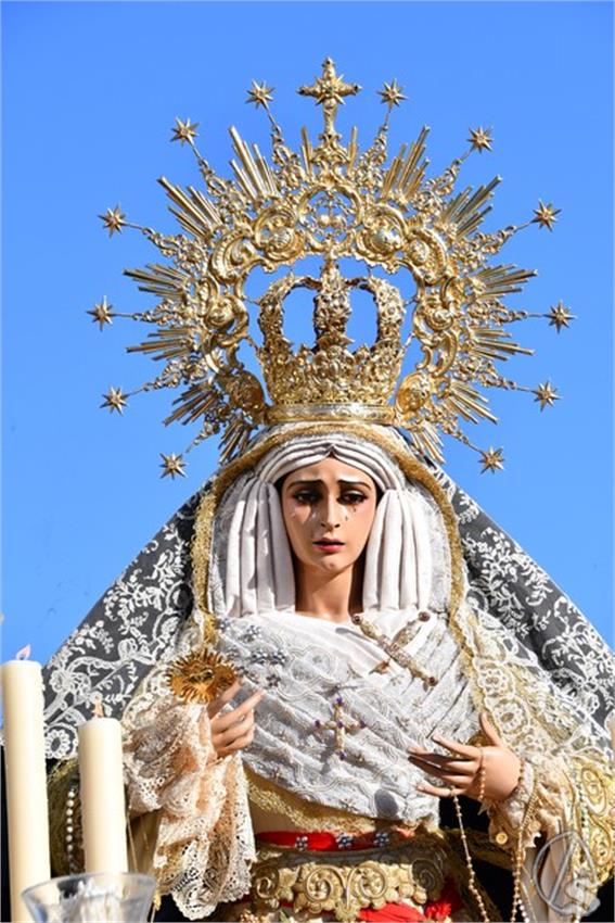 Virgen_del_Amparo._Dos_Hermanas_59_Copiar.JPG