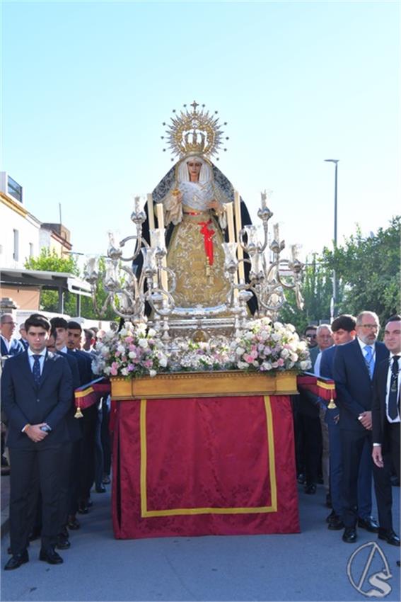 Virgen_del_Amparo._Dos_Hermanas_91_Copiar.JPG