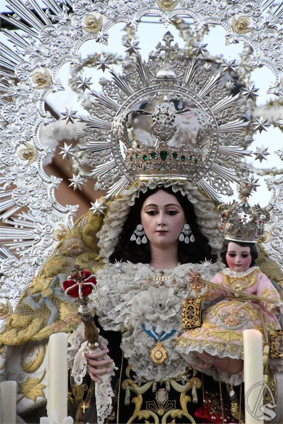 Virgen_del_Carmen_Sanlucar_la_Mayor_Luis_M_Fernandez_190725__2_.JPG