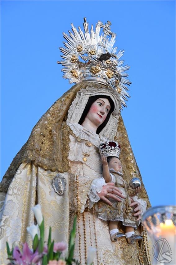 Virgen_del_Castillo._Lebrija_43_Copiar.JPG
