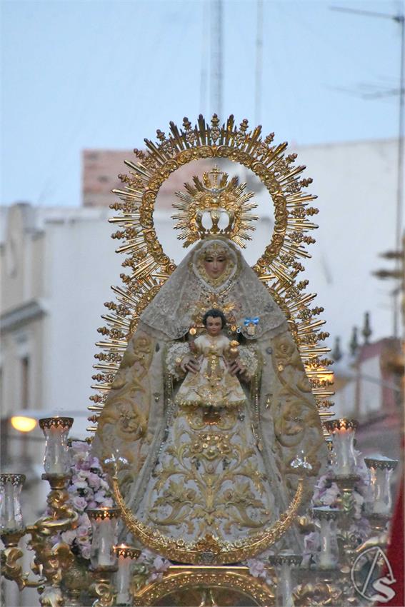 Virgen_del_Dulce_Nombre_Alcala_de_Guadaira_Luis_M_Fernandez_160526_7.JPG