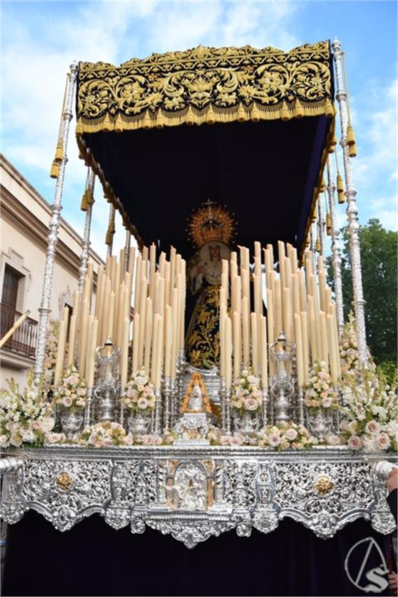 Virgen_del_Mayor_Dolor_y_Traspaso._Dos_Hermanas__31___Copiar_.JPG