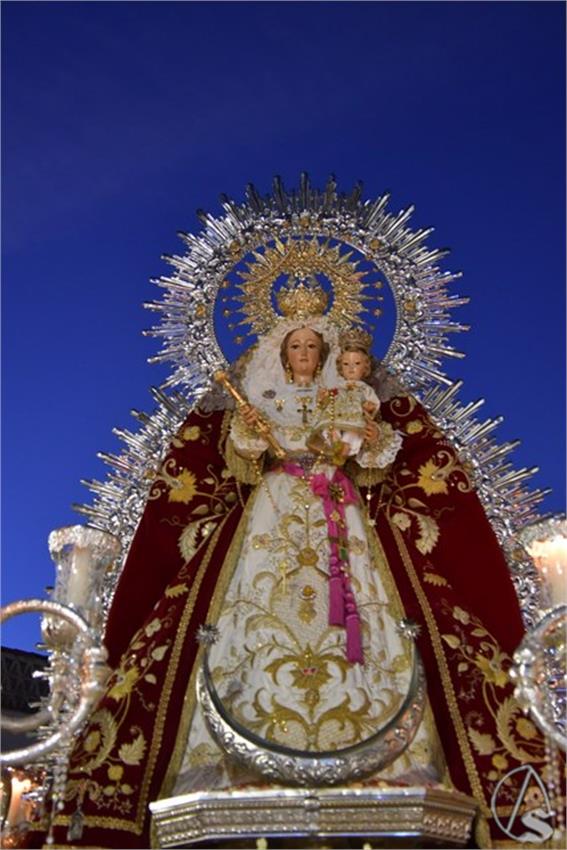 Virgen_del_Rosario._2026._Lantejuela_168_Copiar.JPG