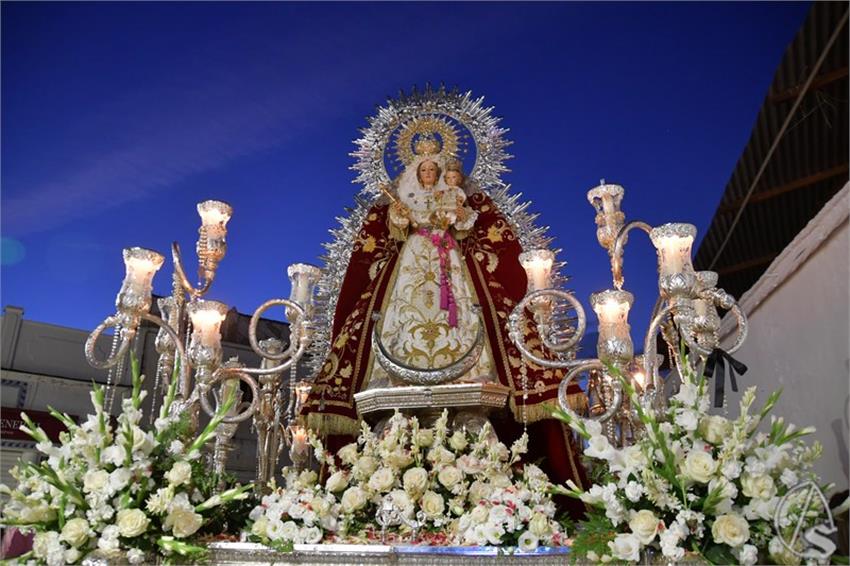 Virgen_del_Rosario._2026._Lantejuela_178_Copiar.JPG