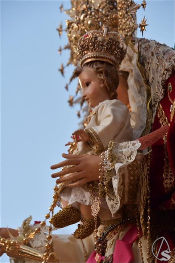 Virgen_del_Rosario._2026._Lantejuela_54_Copiar.JPG