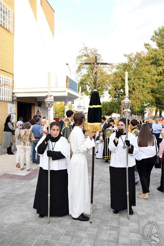 Virgen_del_Rosario_de_Camas_Luis_M_Fernandez_171026_2.JPG
