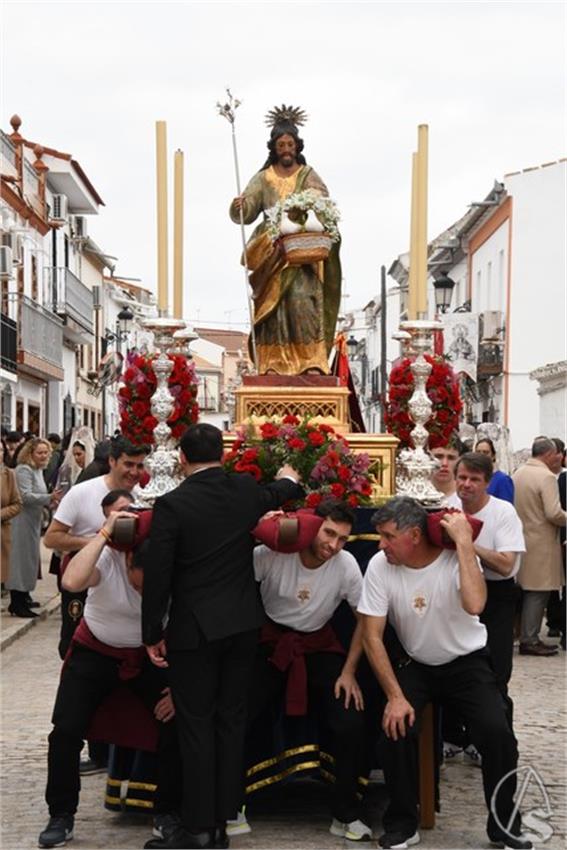 Virgen_del_Rosario_y_San_Jose._2025._Carrion_de_los_Cespedes__128___Copiar_.JPG