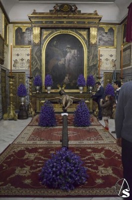 Besapis Cristo de Burgos