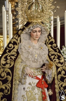   Besamanos Virgen de la Aurora