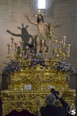   Besamanos Virgen de la Aurora