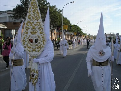 Estandarte corporativo y nazarenos 