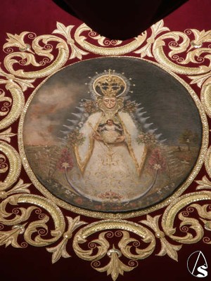 Gloria del palio, reutilizando el lienzo del primitivo simpecado del Roco de 1928