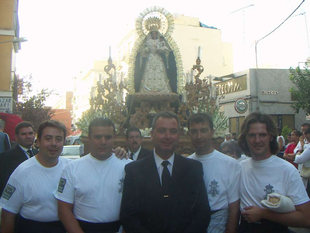 Costaleros de Madre de Dios del Dulce Nombre