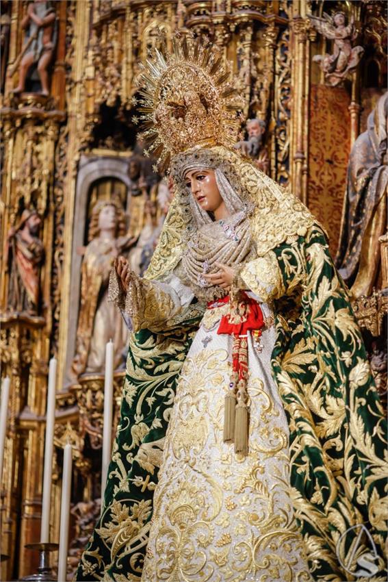 esperanza_triana_altar_mayor_catedral_manu_gomez__3_
