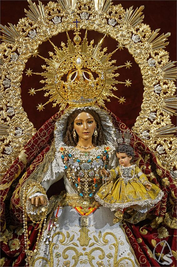besamanos rosario leon