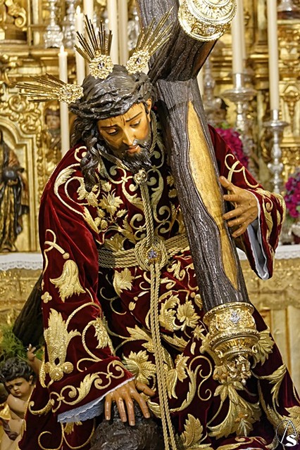 besamanos tres caidas