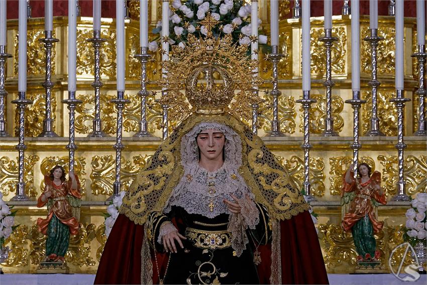 fjmontiel_Besamanos_Virgen_del_Amor_Resurreccion_2023_DSC_5467_DxO