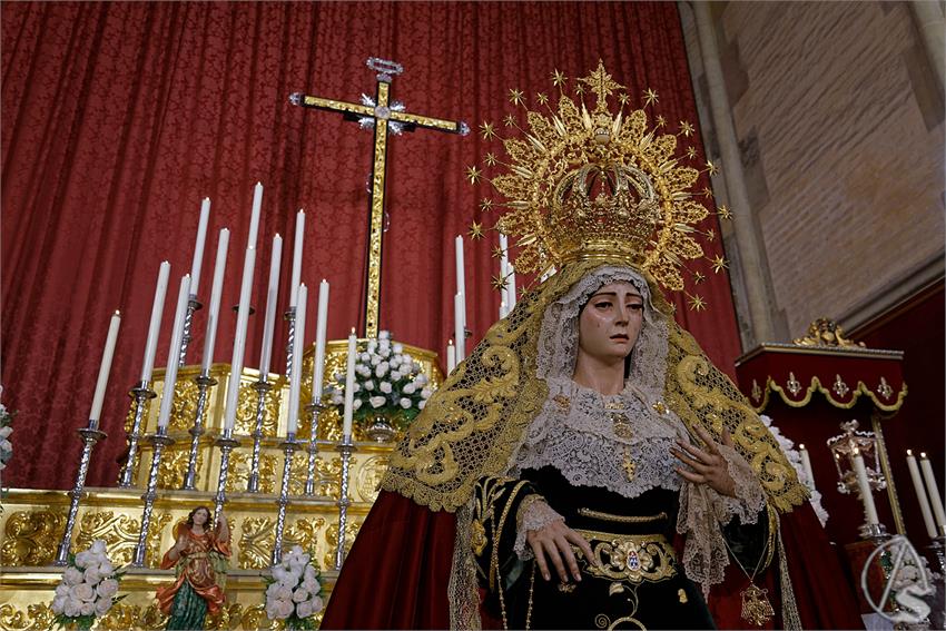 fjmontiel_Besamanos_Virgen_del_Amor_Resurreccion_2023_DSC_5480_DxO