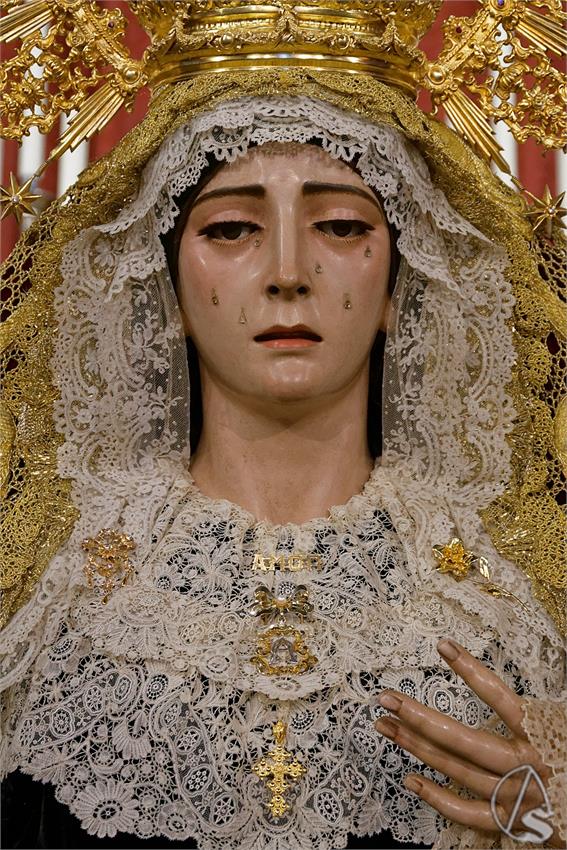 fjmontiel_Besamanos_Virgen_del_Amor_Resurreccion_2023_DSC_5483_DxO