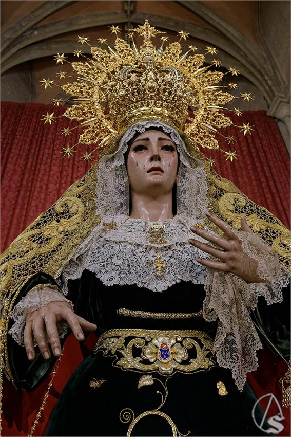 fjmontiel_Besamanos_Virgen_del_Amor_Resurreccion_2023_DSC_5484_DxO