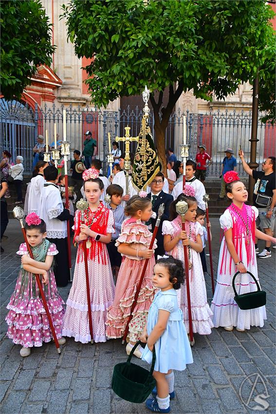 fjmontiel_Cruz_Mayo_Rocio_Sevilla_2025_DSC_9697.JPG