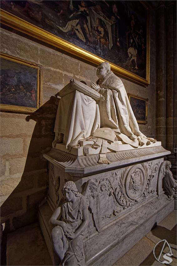 fjmontiel_De_Profundis_Los_sepulcros_de_los_Arzobispos_de_la_Catedral_2024_DSC_9613_DxO