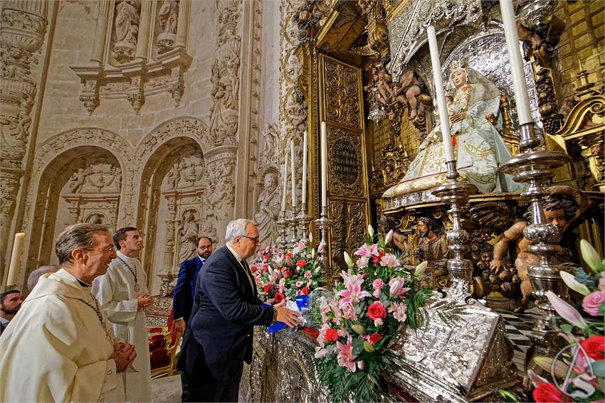 fjmontiel_Entrega_Medalla_V_Reyes_a_la_Hdad_Resurreccion_2024_DSC_6049_DxO