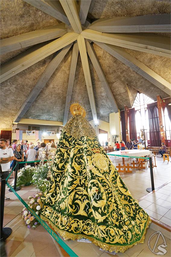 fjmontiel_Esperanza_de_Triana_en_Jesus_Obrero_Las_3000_2025_DSC_5033_DxO