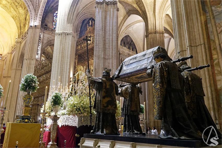 fjmontiel_Funcion_Mision_Conmemoracion_LXXV_Aniv_Dogma_Asuncion_Triana_2025_DSC_5765_DxO