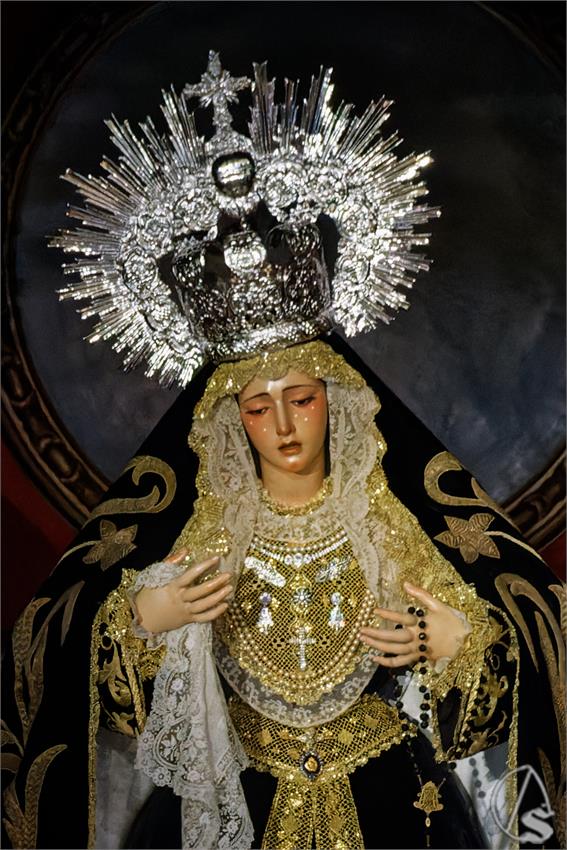fjmontiel_Luto_Virgen_de_la_Esperanza_Trinidad_2025_DSC_5848_DxO_1