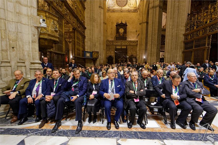 fjmontiel_Ponencia_2_dia_II_Congreso_Hermandades_y_Piedad_Popular_2024_DSC_7143_DxO