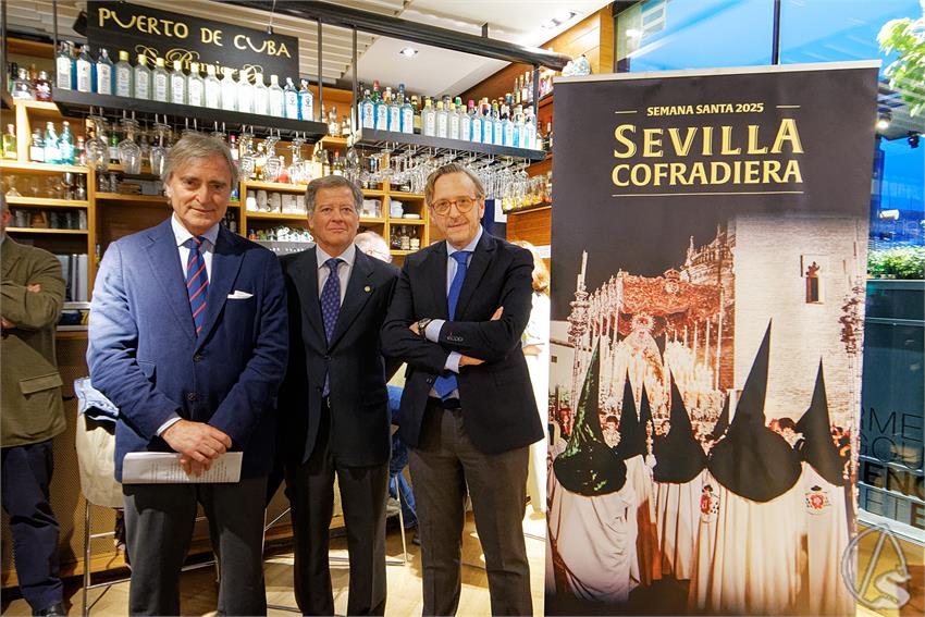 fjmontiel_Presentacion_Revista_Sevilla_Cofradiera_2025_DSC_4305_DxO