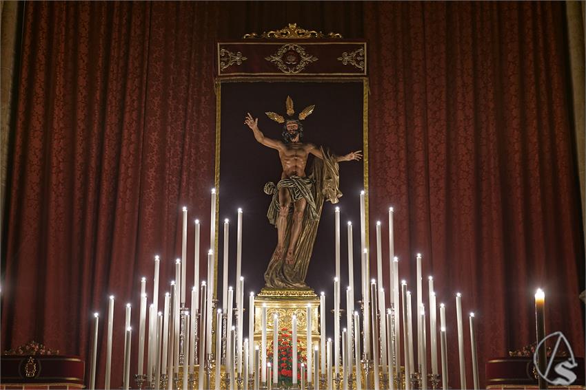 fjmontiel_QU_Resurreccion_Luz_Velas_2024_DSC_0604_DxO