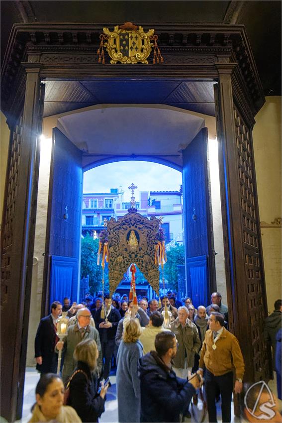 fjmontiel_Rosario_Aurora_Simpecado_Rocio_de_Sevilla_2025_DSC_8485_DxO