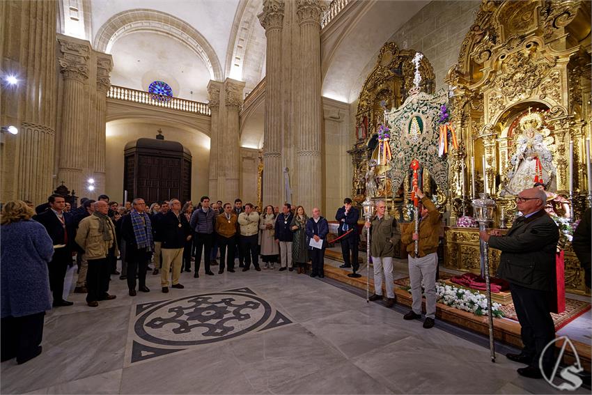 fjmontiel_Rosario_Aurora_Simpecado_Rocio_de_Sevilla_2025_DSC_8488_DxO