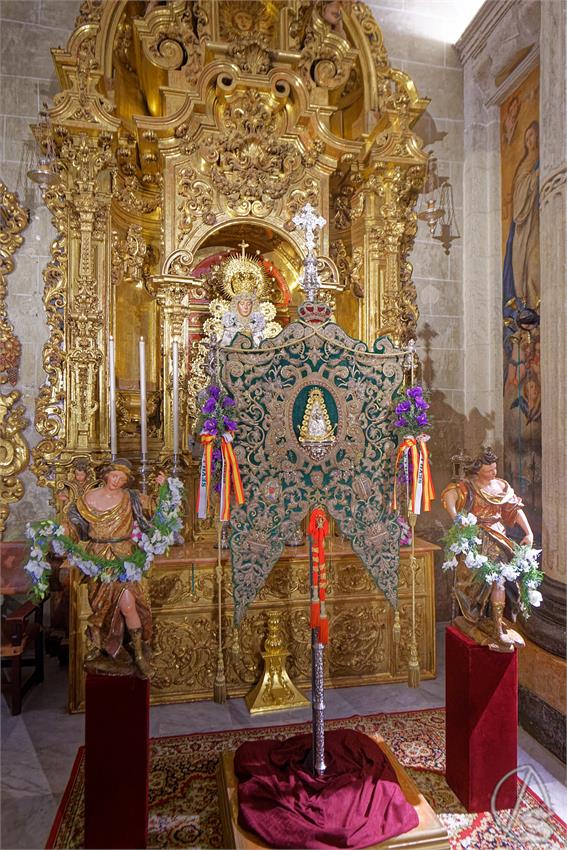 fjmontiel_Rosario_Aurora_Simpecado_Rocio_de_Sevilla_2025_DSC_8492_DxO