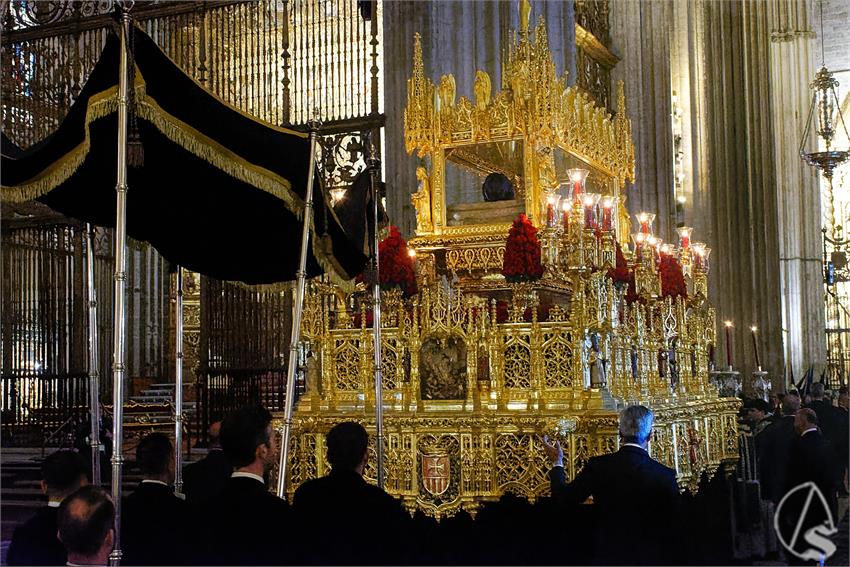 fjmontiel_Sabado_Santo_Entierro_Catedral_2025_DSC_8800_DxO