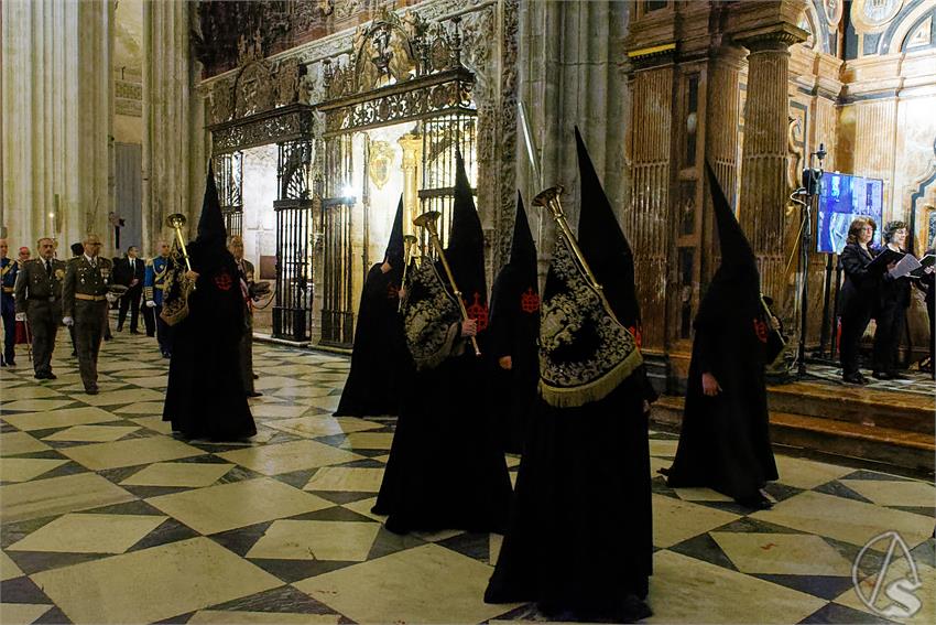 fjmontiel_Sabado_Santo_Entierro_Catedral_2025_DSC_8819_DxO