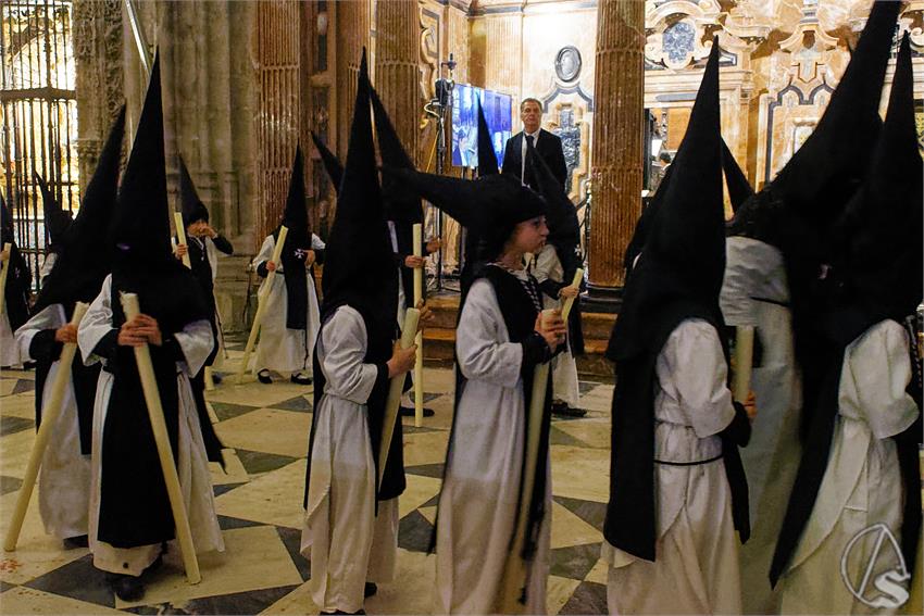 fjmontiel_Sabado_Santo_Soledad_San_Lorenzo_Catedral_2025_DSC_8840_DxO