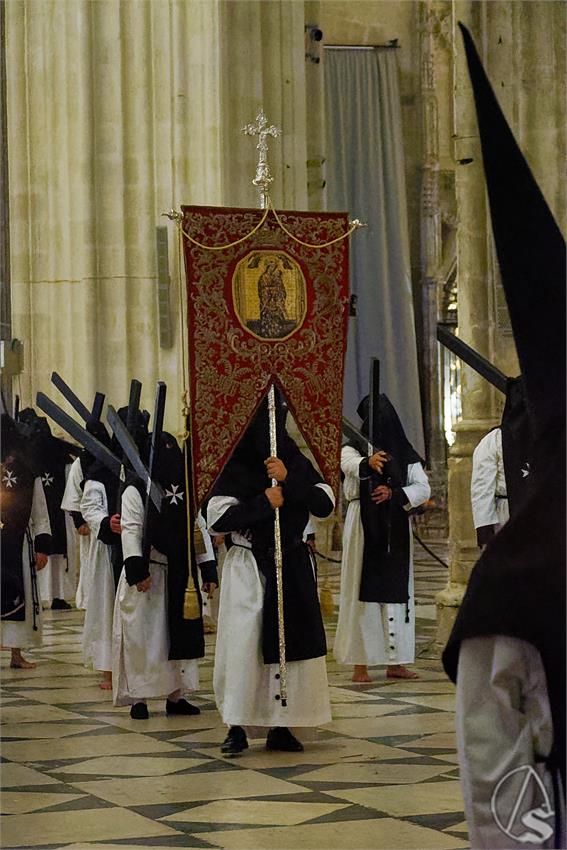 fjmontiel_Sabado_Santo_Soledad_San_Lorenzo_Catedral_2025_DSC_8844_DxO