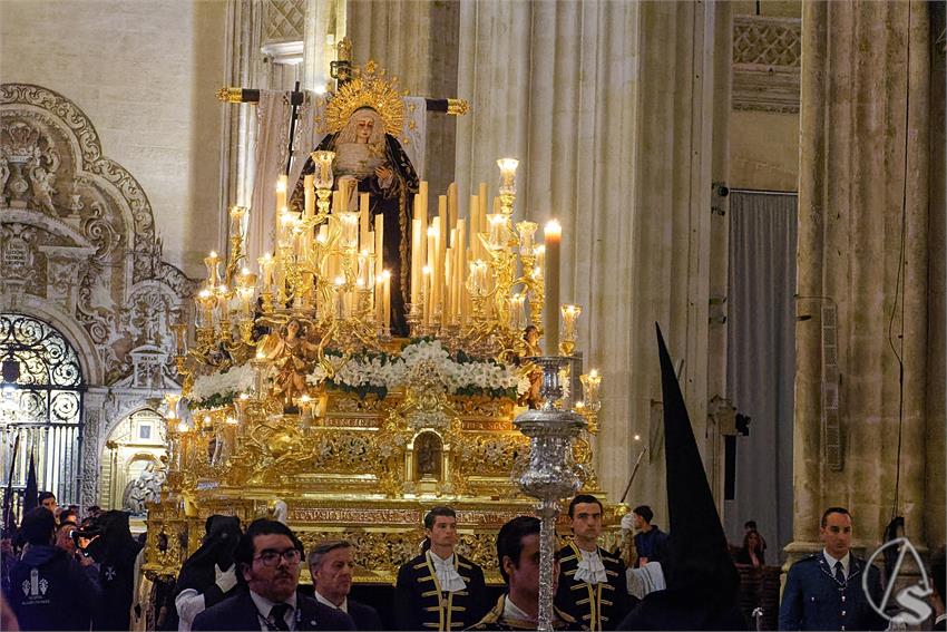 fjmontiel_Sabado_Santo_Soledad_San_Lorenzo_Catedral_2025_DSC_8852_DxO