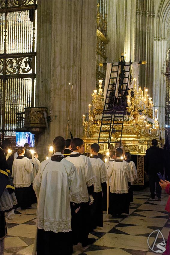 fjmontiel_Sabado_Santo_Soledad_San_Lorenzo_Catedral_2025_DSC_8862_DxO