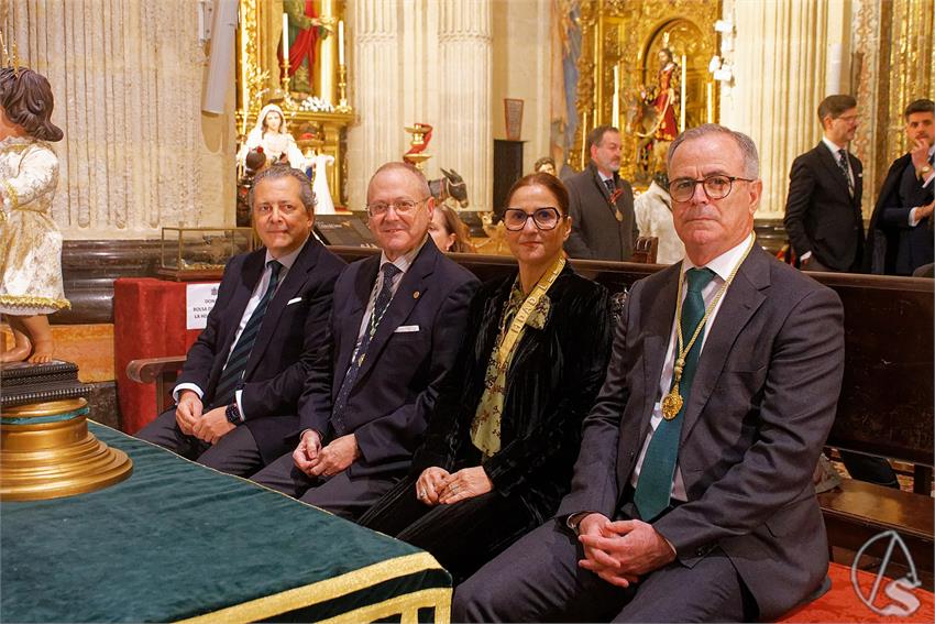 fjmontiel_TR_y_PR_Rocio_de_Sevilla_en_Navidad_2025_DSC_8800_DxO